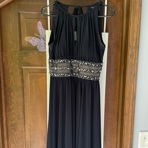 Navy Blue Formal Dress w/ Keyhole